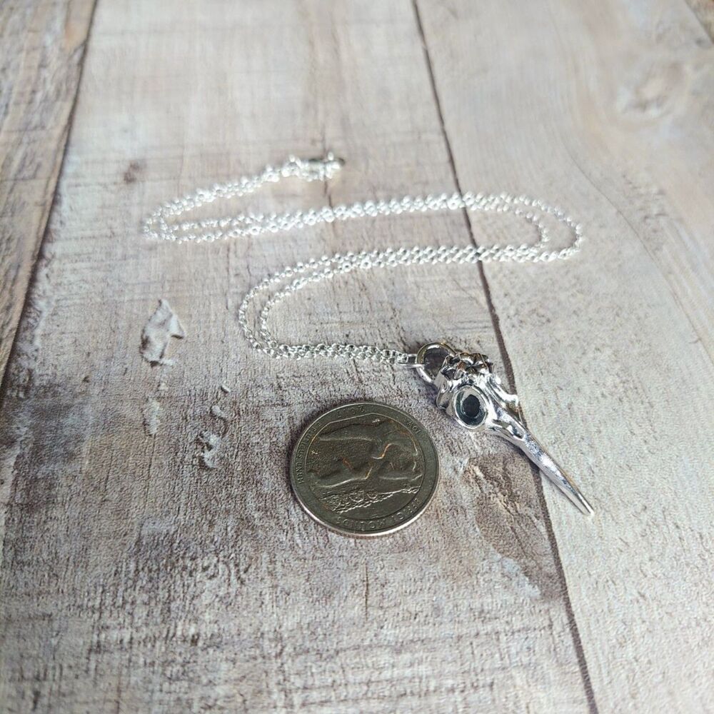 Crow Skull Necklace Halloween Necklace Bird Skull - Picture 3 of 3
